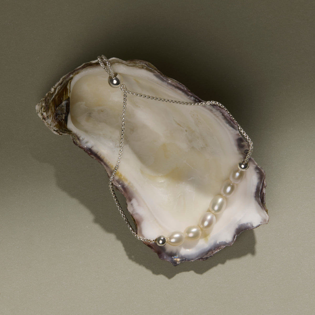 Shoreline Pearl Bracelet
