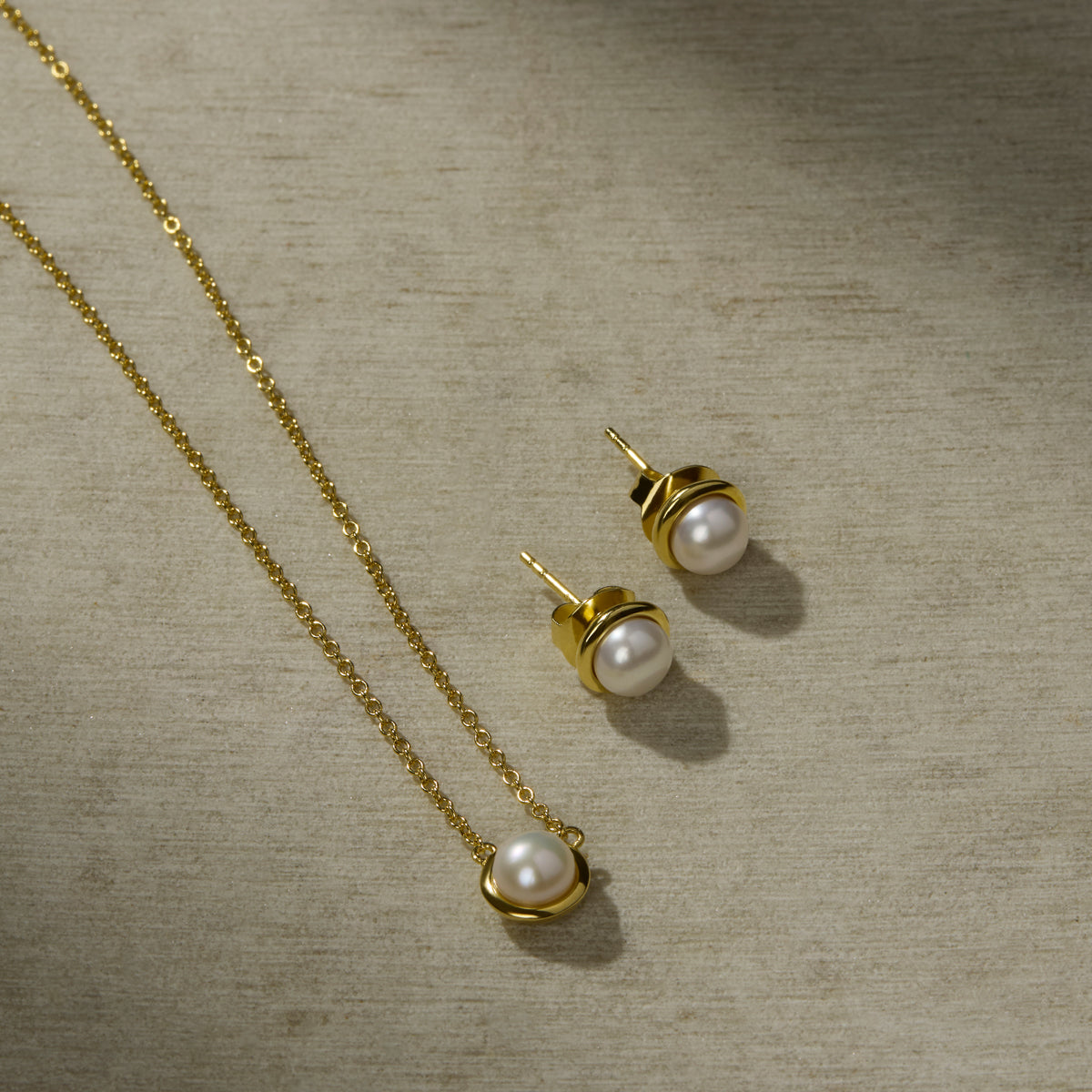 Moonbeam Pearl Stud Earrings