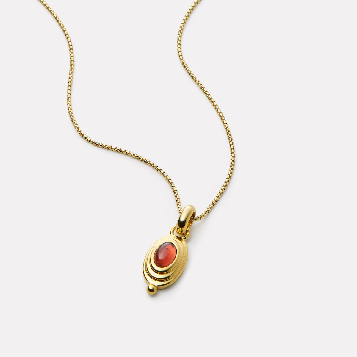 Horizon Garnet Necklace