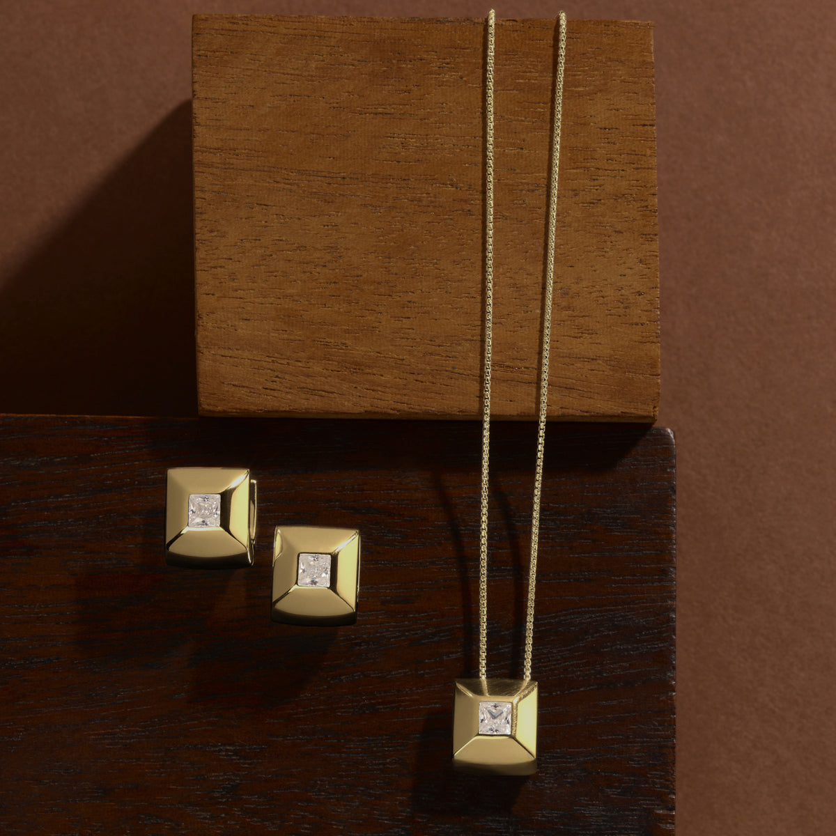 Halo Cubic Zirconia Necklace
