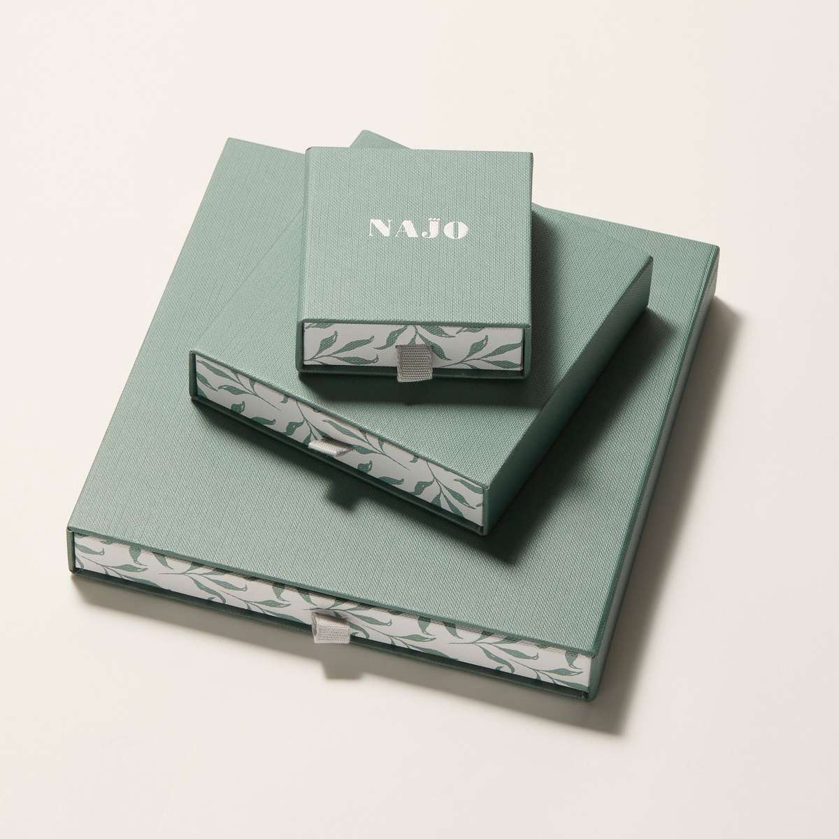 Una Necklace