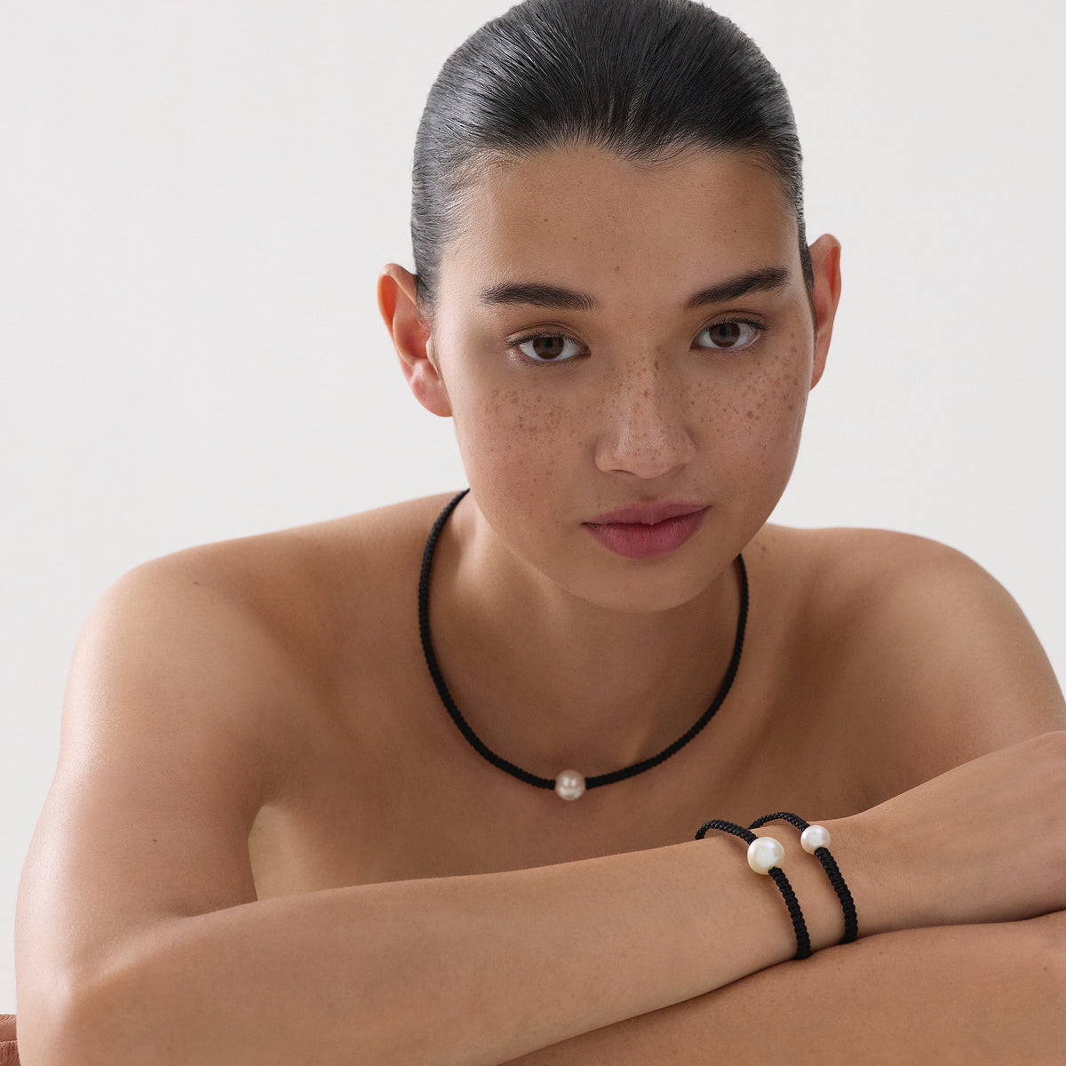 Coco Lagoon 12mm Pearl Bracelet