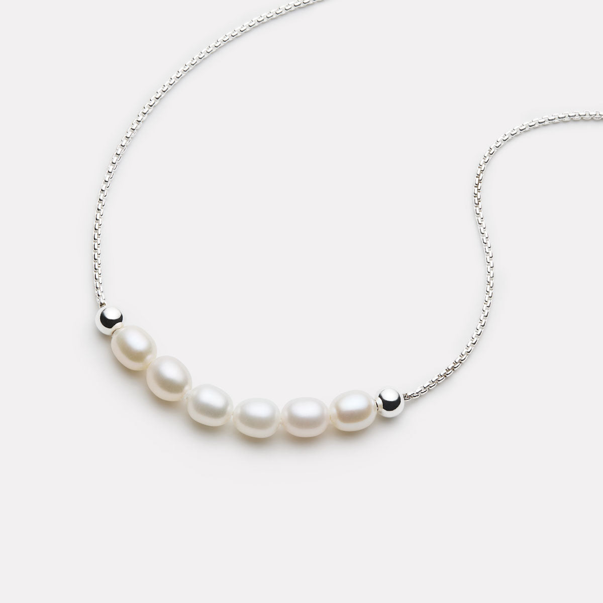 Shoreline Pearl Bracelet