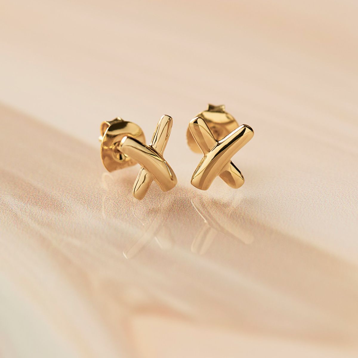 Kiss Stud Earrings