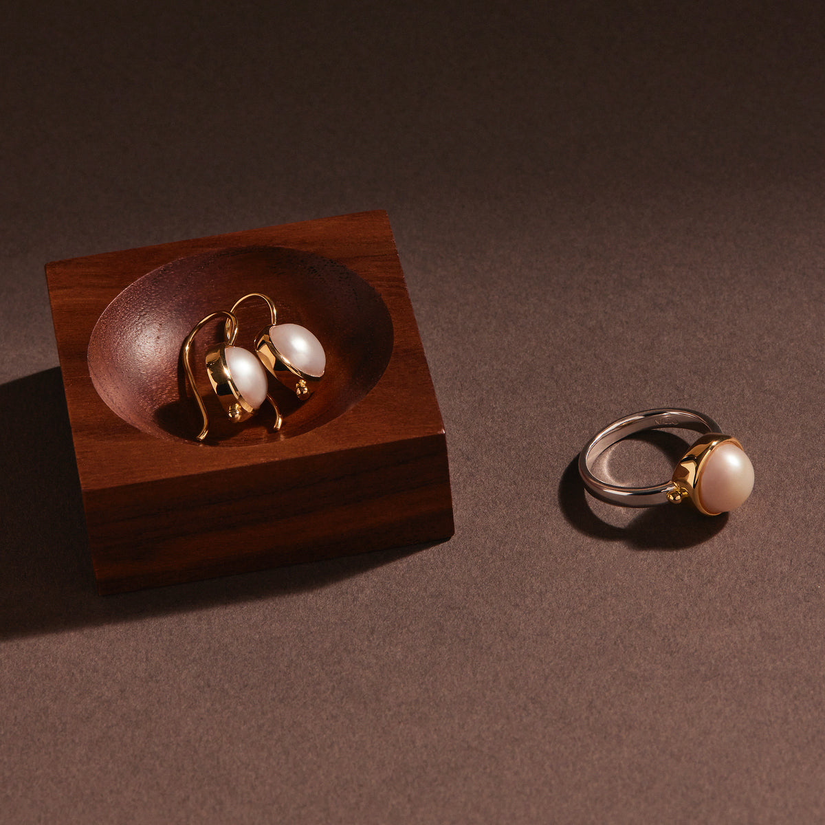 Garland Pearl Earrings