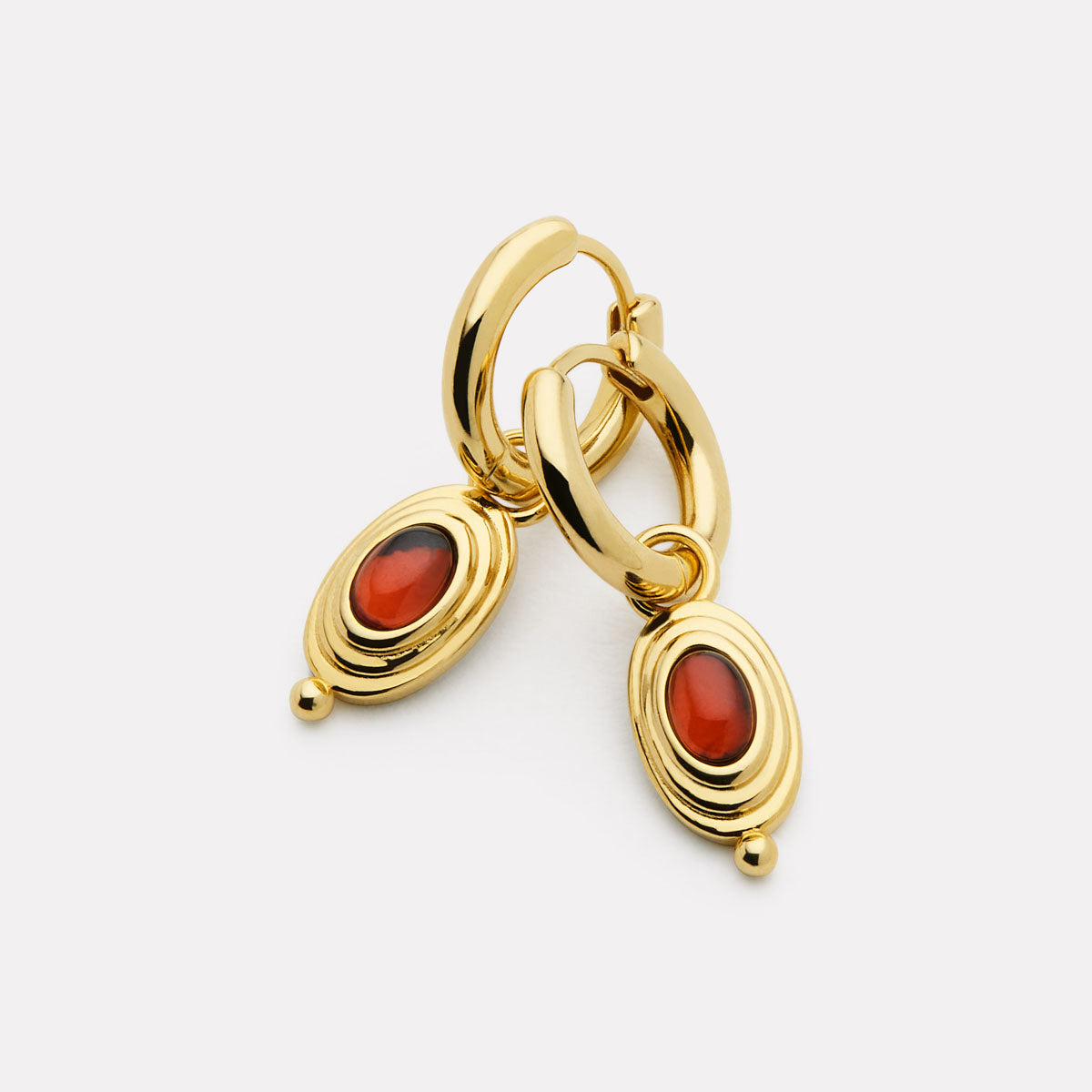 Horizon Garnet Earrings