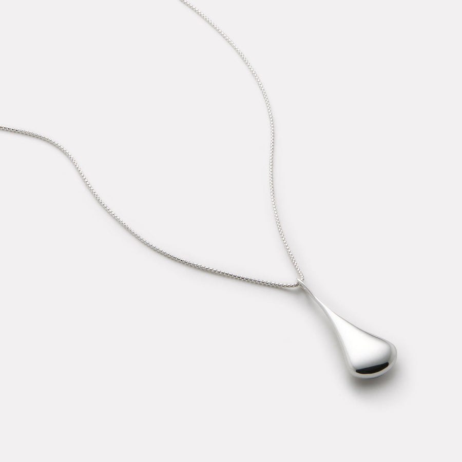 Weeping Widow Necklace